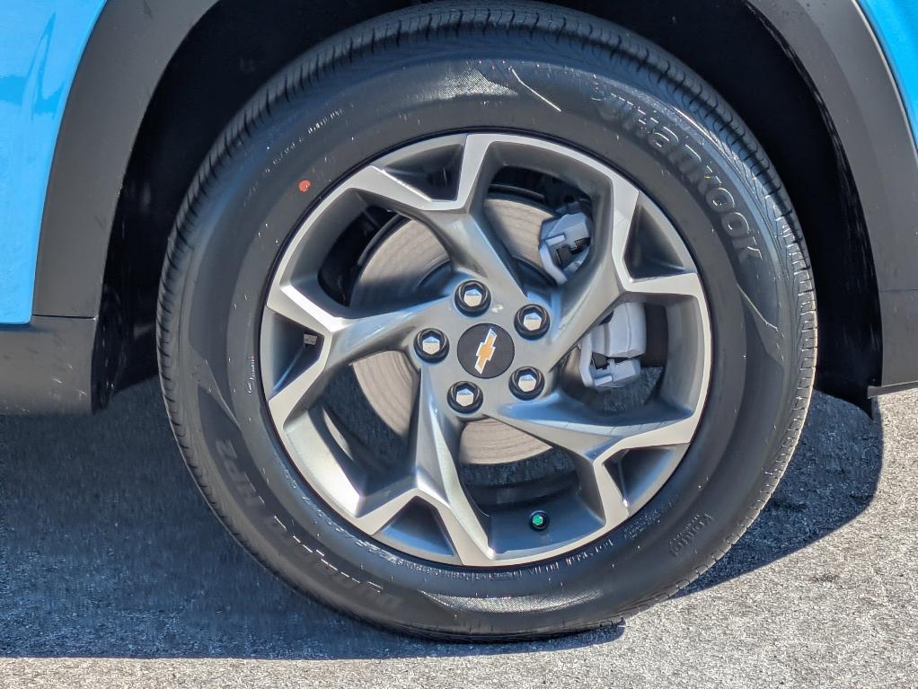 new 2026 Chevrolet Trax car, priced at $25,045