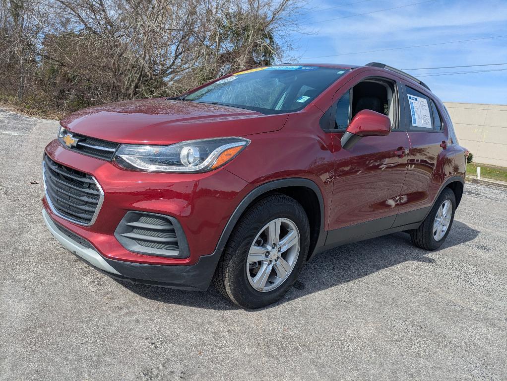 used 2022 Chevrolet Trax car, priced at $15,999