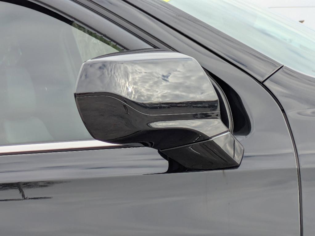 used 2022 Chevrolet Tahoe car, priced at $38,995