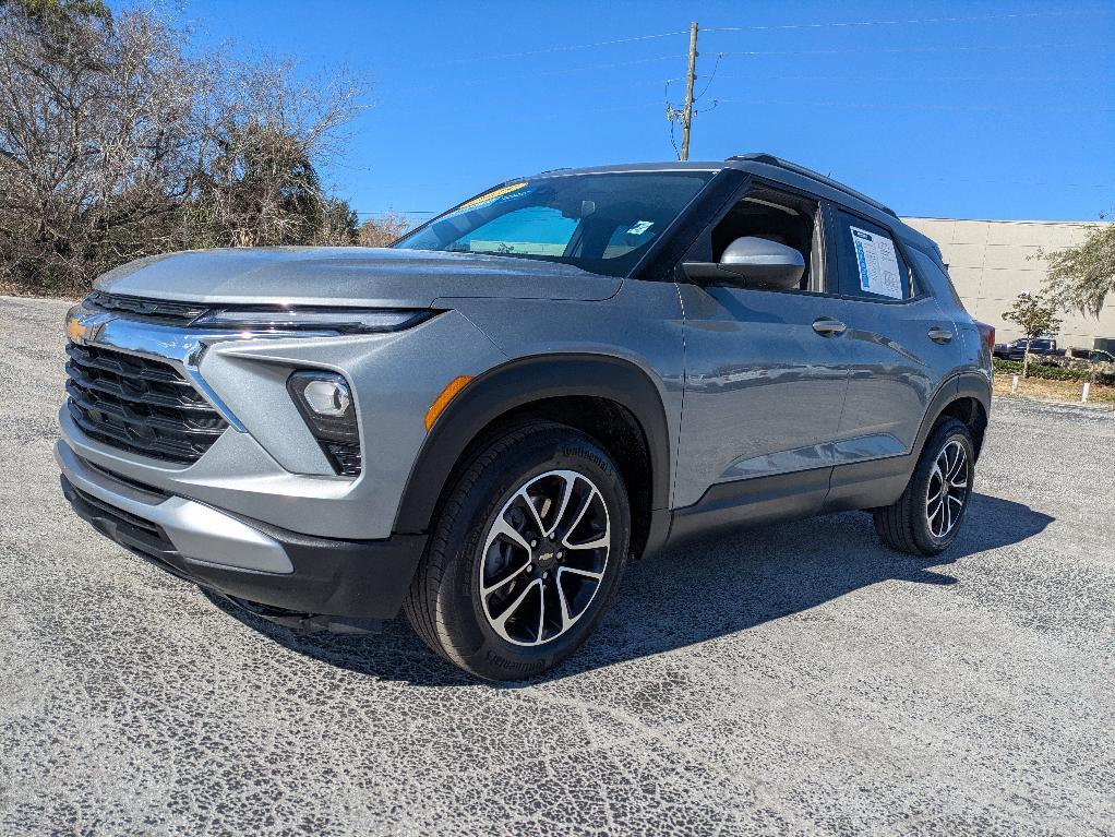 used 2025 Chevrolet TrailBlazer car, priced at $21,599