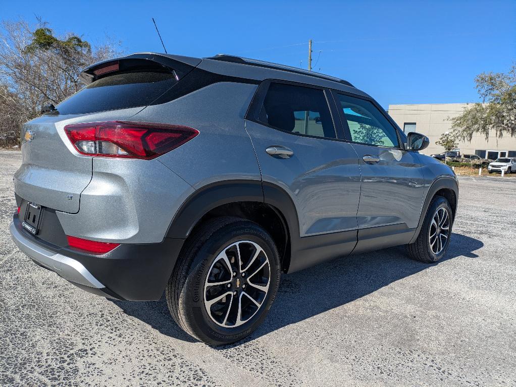 used 2025 Chevrolet TrailBlazer car, priced at $21,599