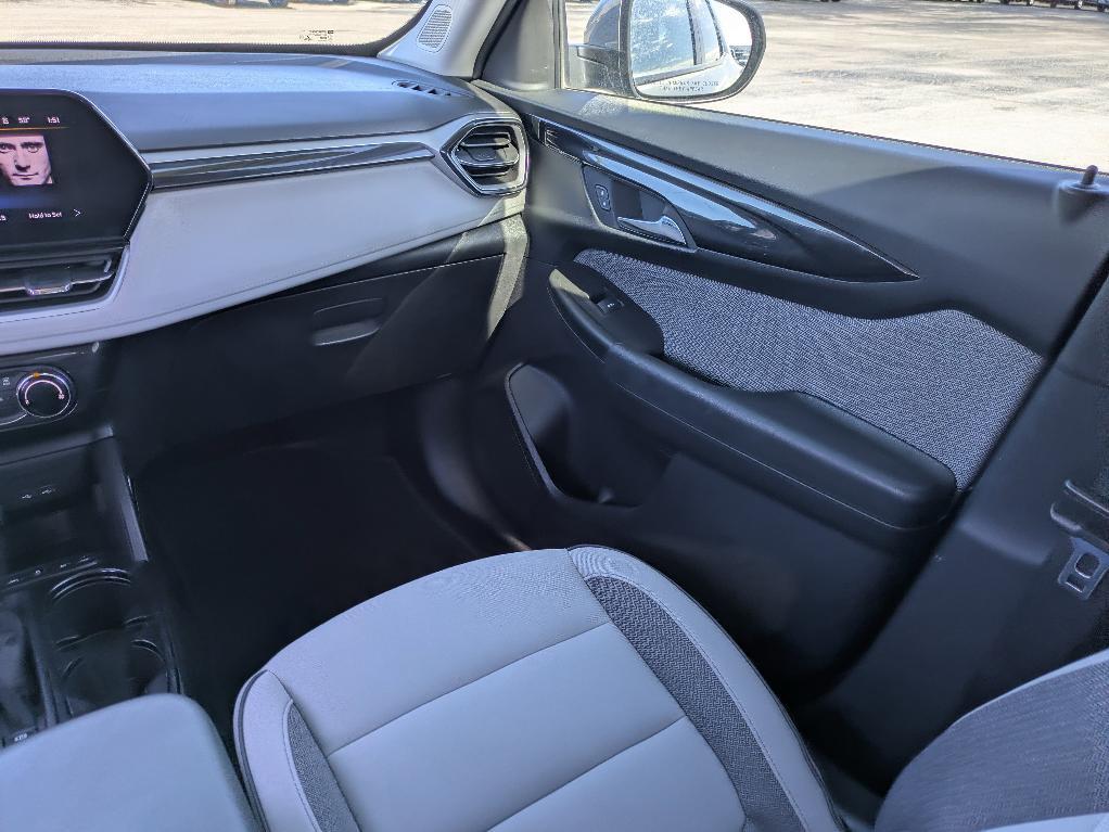 used 2025 Chevrolet TrailBlazer car, priced at $21,599