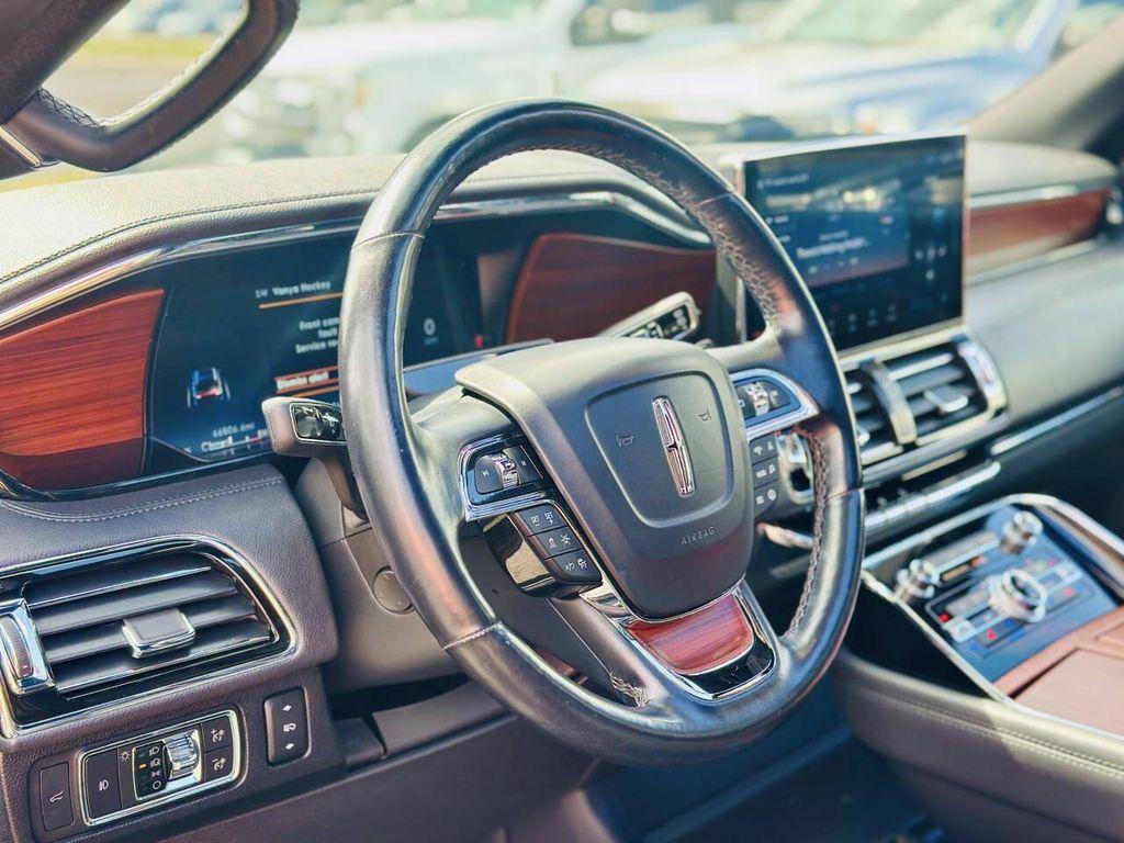 used 2022 Lincoln Navigator car, priced at $45,995