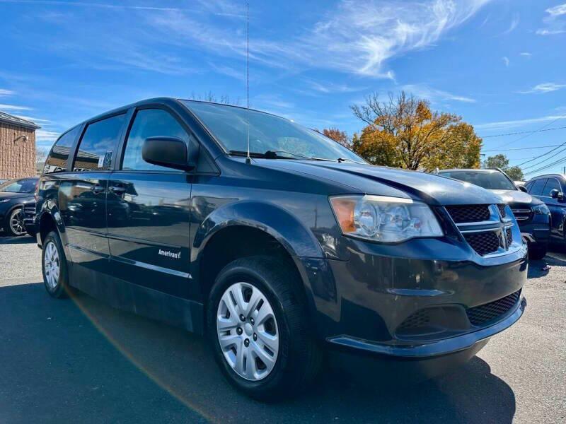 used 2014 Dodge Grand Caravan car, priced at $19,995