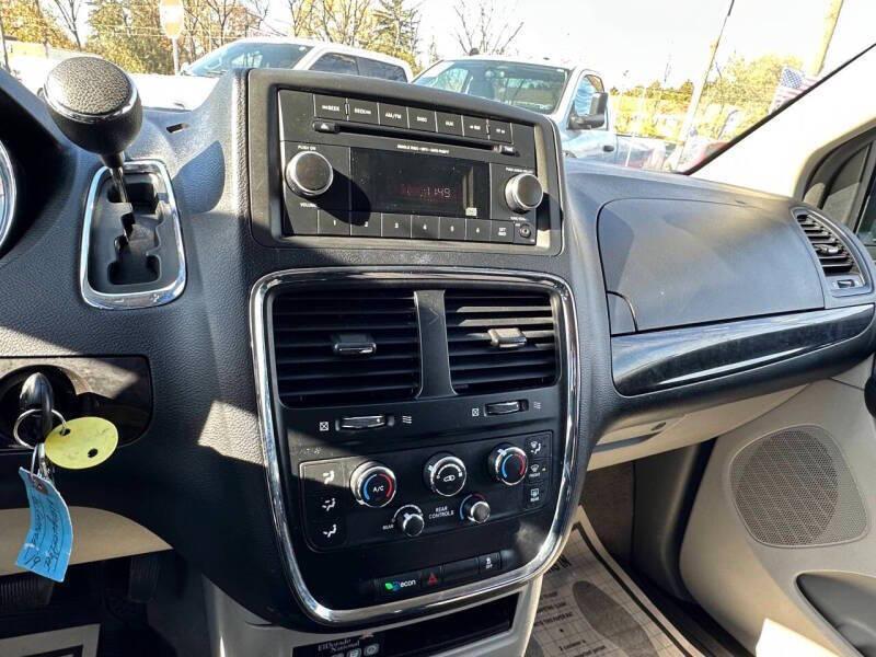 used 2014 Dodge Grand Caravan car, priced at $19,995