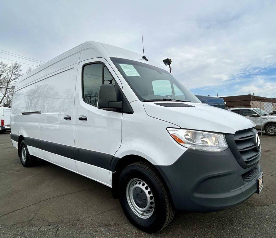 used 2022 Mercedes-Benz Sprinter 2500 car, priced at $29,995