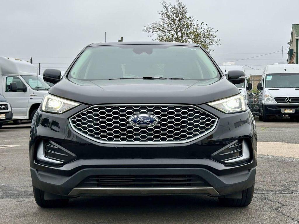 used 2024 Ford Edge car, priced at $17,995
