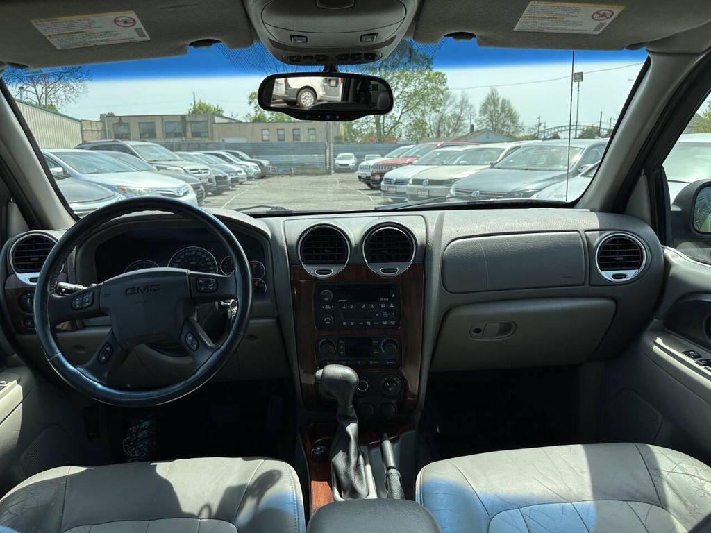 used 2003 GMC Envoy XL car, priced at $5,995