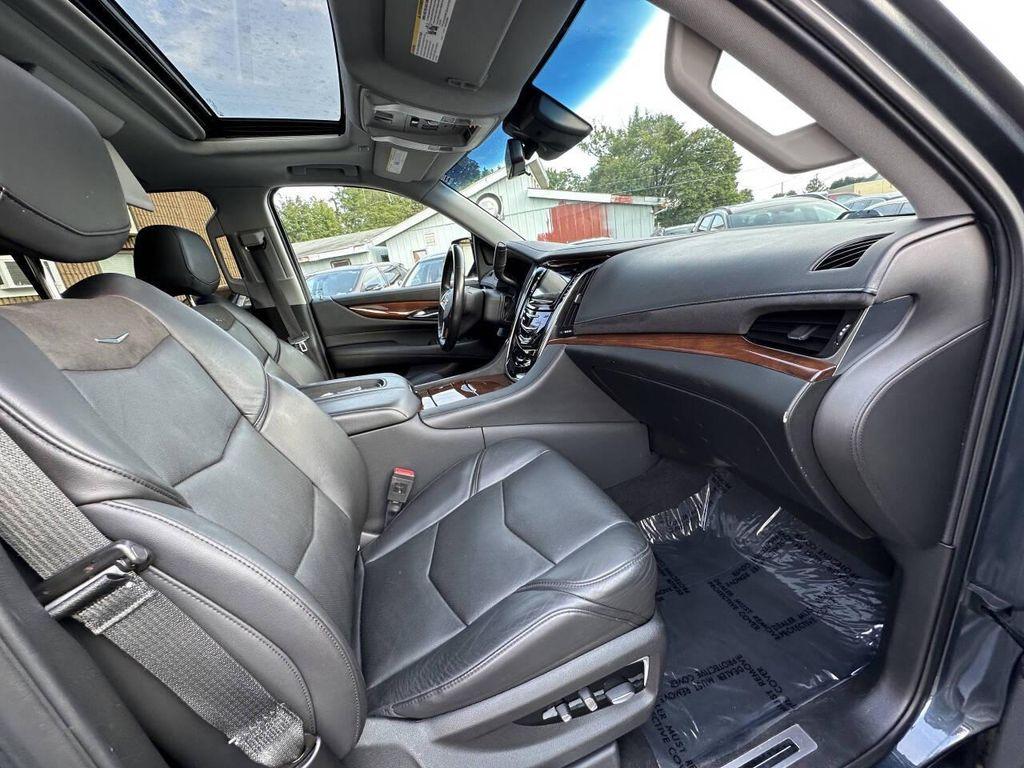 used 2019 Cadillac Escalade ESV car, priced at $29,995