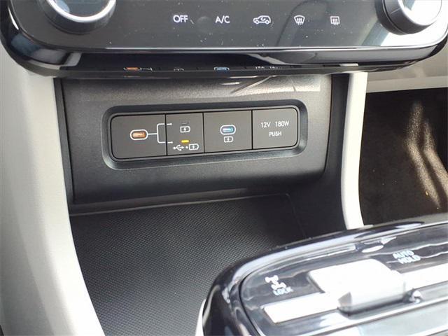 new 2026 Hyundai TUCSON Hybrid car, priced at $33,282