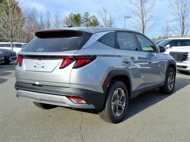new 2026 Hyundai TUCSON Hybrid car, priced at $32,030
