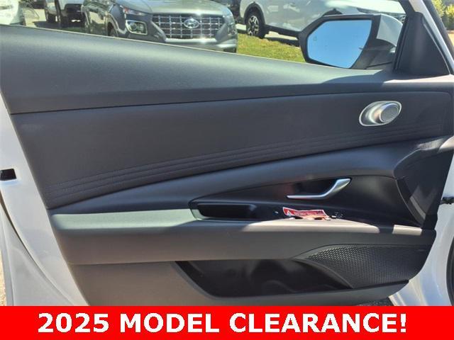 new 2025 Hyundai Elantra car, priced at $27,528