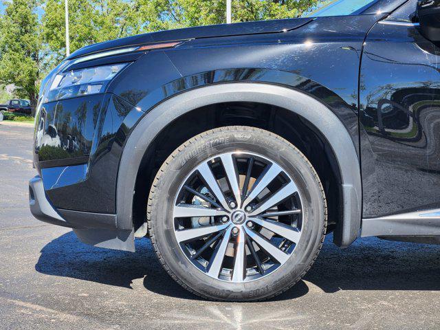 used 2023 Nissan Pathfinder car, priced at $32,100