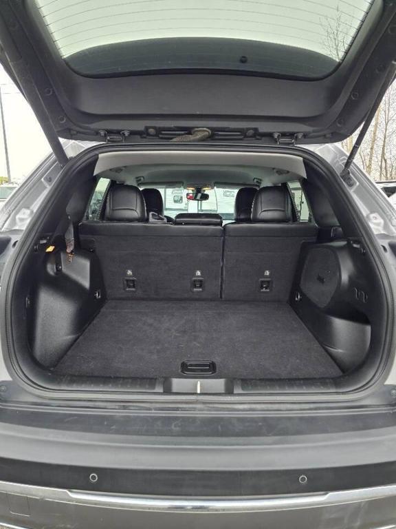 used 2019 Jeep Cherokee car, priced at $20,999