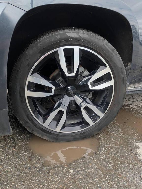 used 2019 Chevrolet Suburban car, priced at $37,999