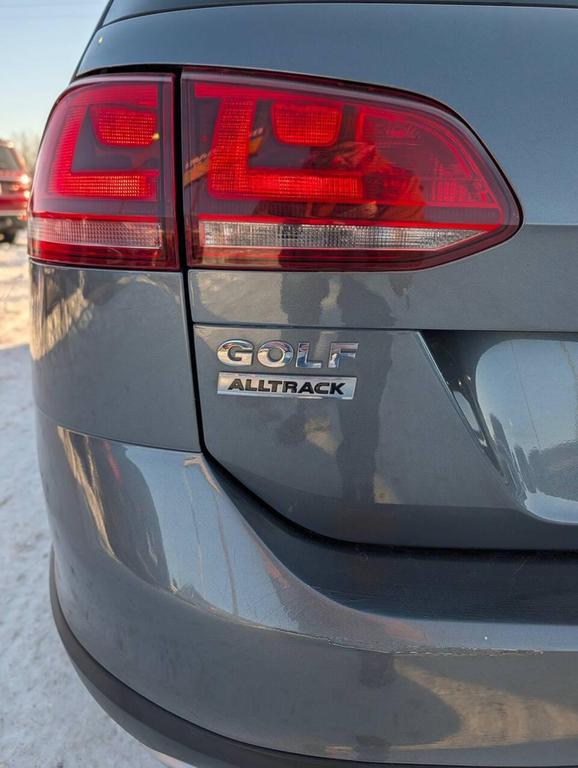 used 2017 Volkswagen Golf Alltrack car, priced at $19,499