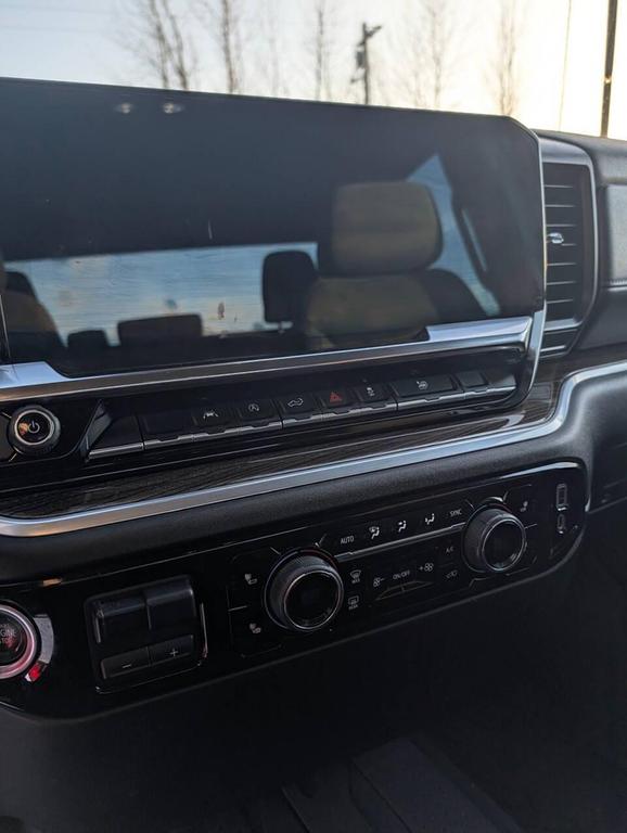 used 2022 Chevrolet Silverado 1500 car, priced at $34,248