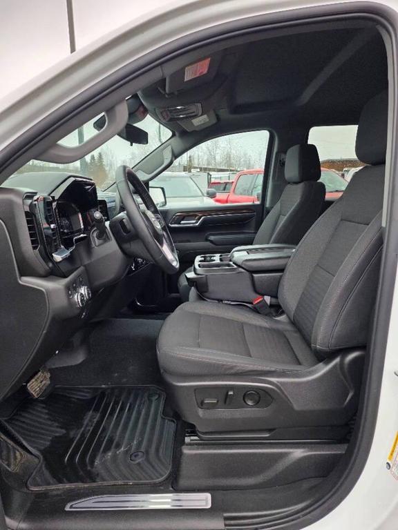 used 2024 GMC Sierra 1500 car, priced at $43,999