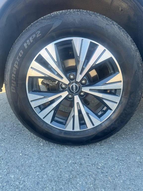 used 2023 Nissan Rogue car, priced at $24,999