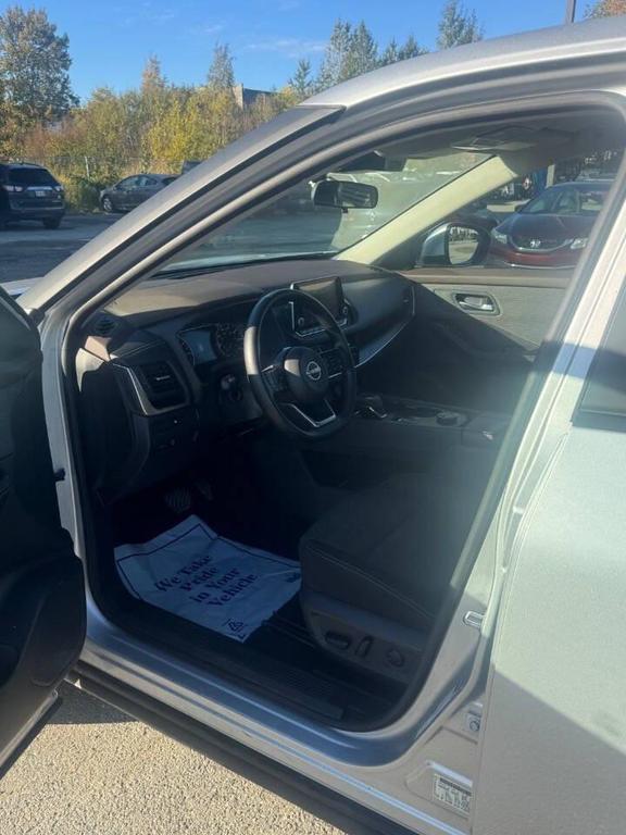 used 2023 Nissan Rogue car, priced at $24,999