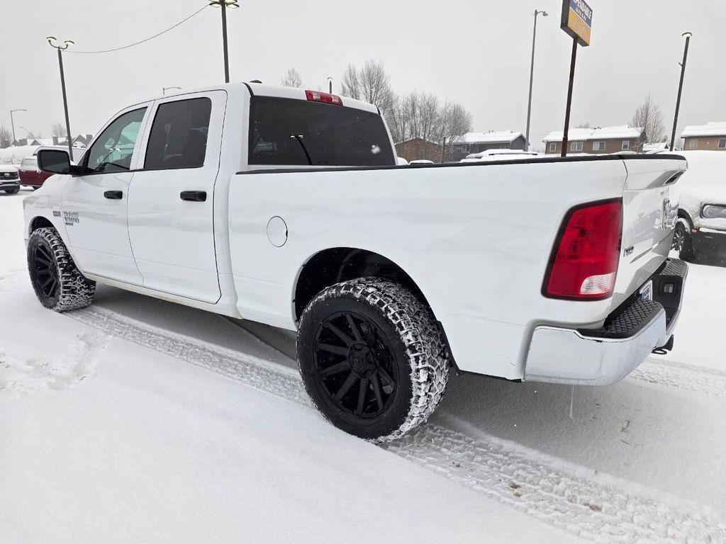 used 2022 Ram 1500 Classic car, priced at $31,999