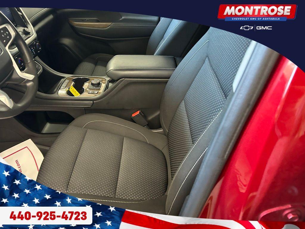 used 2022 GMC Acadia car, priced at $22,900