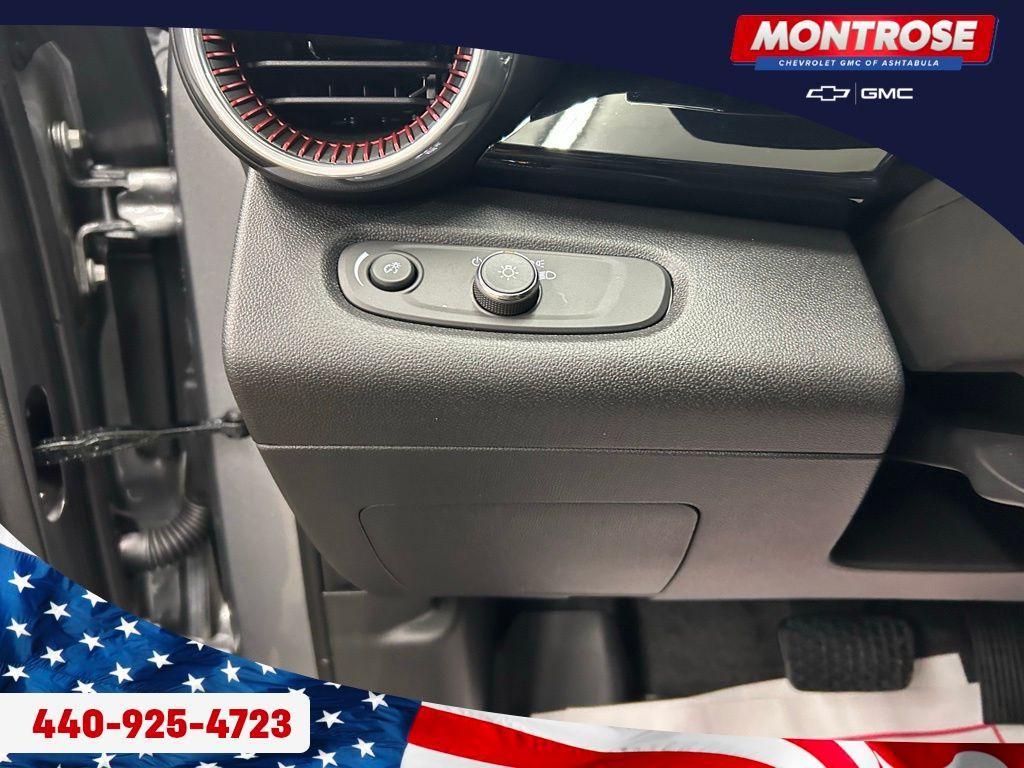 new 2026 Chevrolet Trax car, priced at $28,132