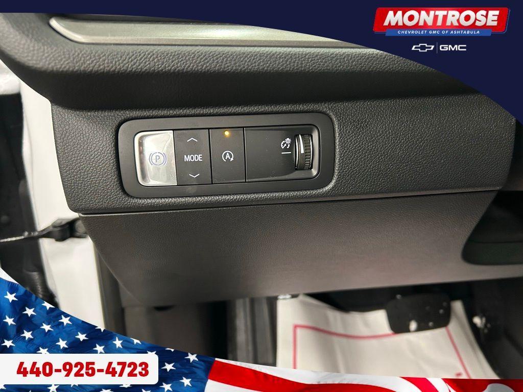 new 2026 Chevrolet Traverse car, priced at $41,499