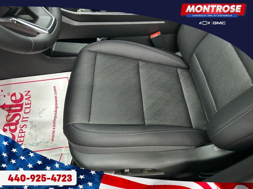 new 2026 Chevrolet Equinox car, priced at $32,499