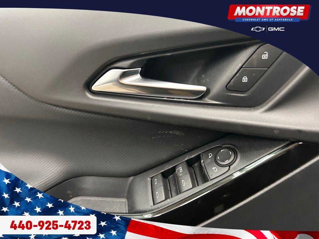 new 2026 Chevrolet Equinox car, priced at $32,499