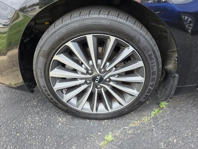 used 2017 Kia Cadenza car, priced at $12,995