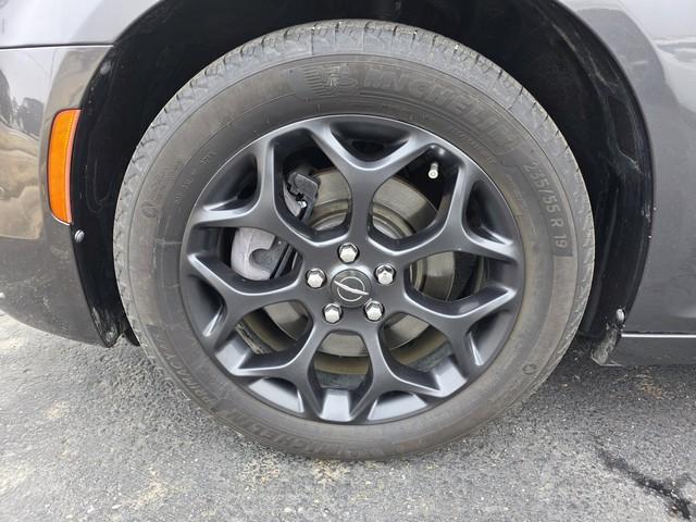 used 2019 Chrysler 300 car, priced at $20,995