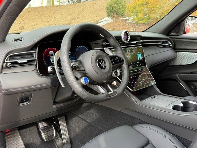 new 2026 Maserati Grecale car