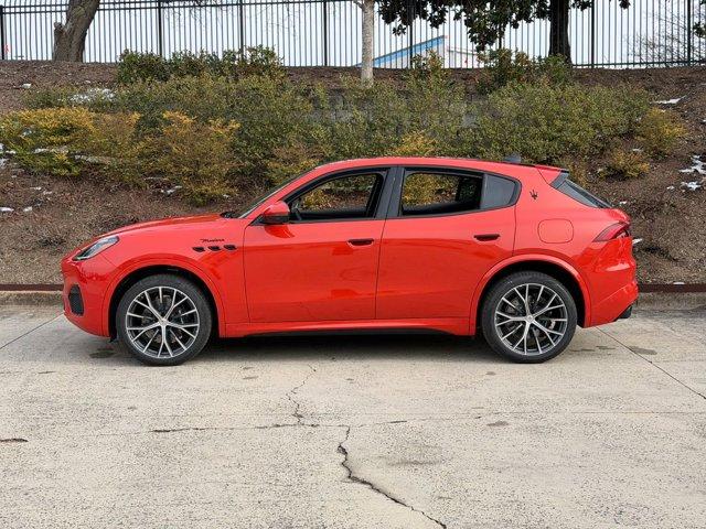 new 2026 Maserati Grecale car