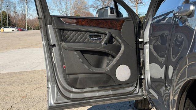 used 2018 Bentley Bentayga car, priced at $74,995