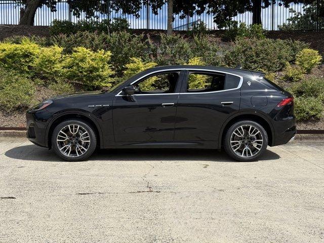 new 2025 Maserati Grecale car, priced at $75,000