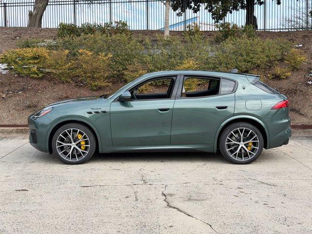 new 2026 Maserati Grecale car