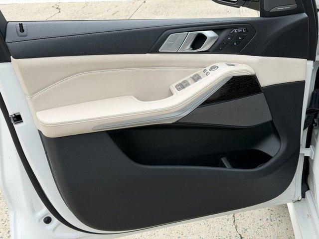 used 2021 BMW X7 car, priced at $33,997