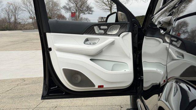 used 2025 Mercedes-Benz Maybach GLS 600 car, priced at $218,988