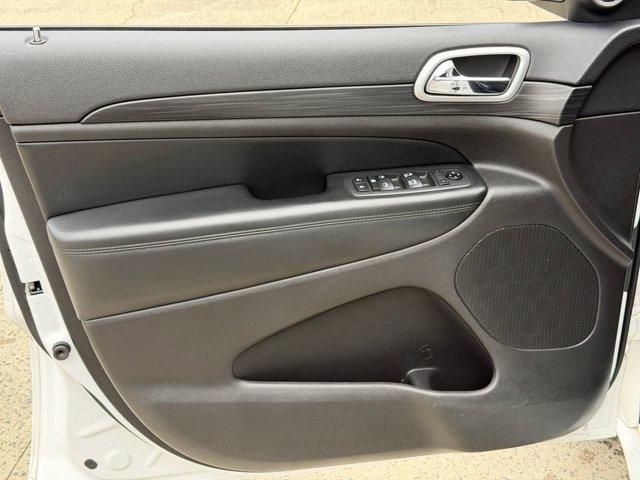 used 2019 Jeep Grand Cherokee car, priced at $17,495