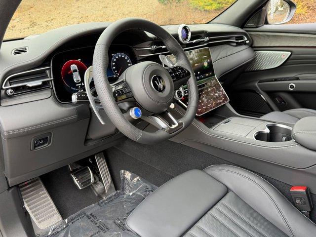 new 2026 Maserati Grecale car