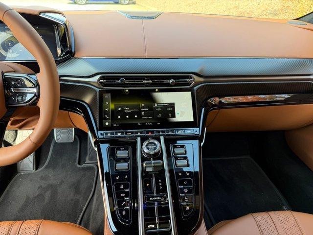 new 2026 Aston Martin Vantage car