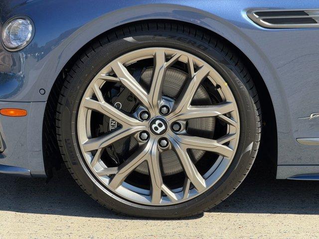 new 2025 Bentley Flying Spur car, priced at $289,000