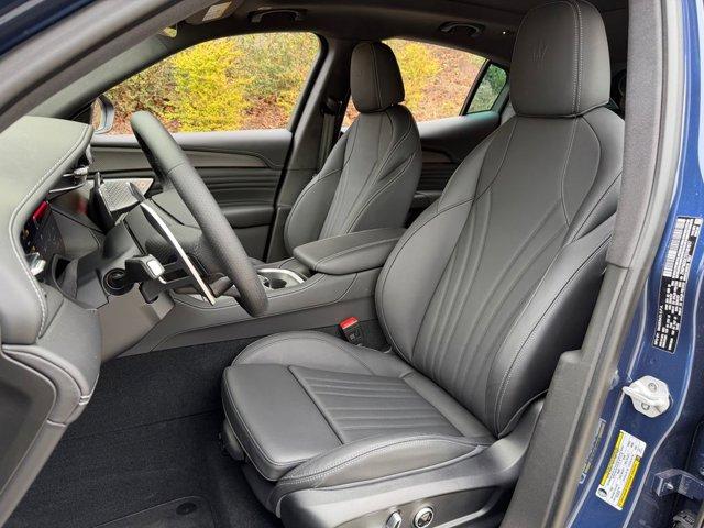 new 2025 Maserati Grecale car, priced at $117,100