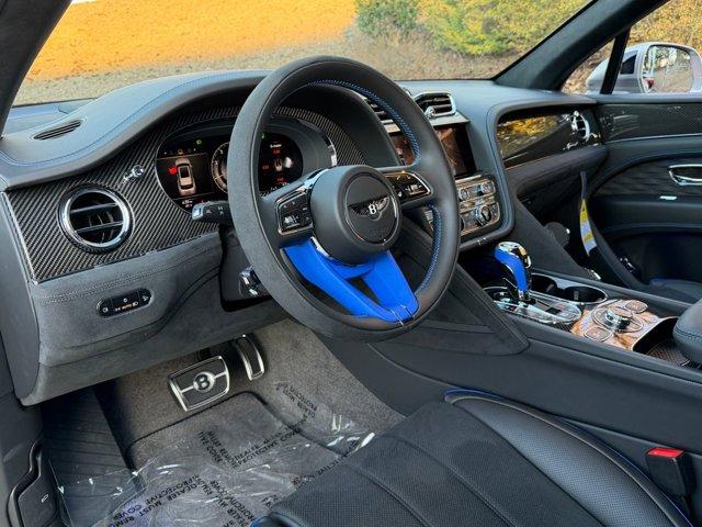 new 2025 Bentley Bentayga car