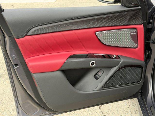 new 2026 Maserati Grecale car