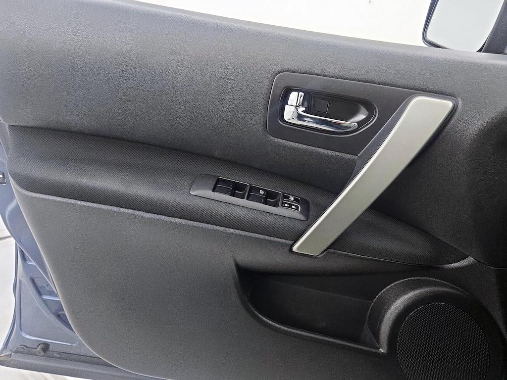 used 2014 Nissan Rogue Select car, priced at $11,998