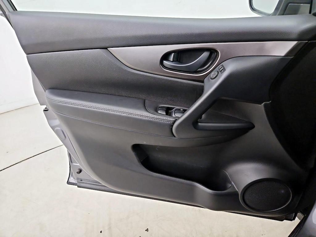 used 2020 Nissan Rogue Sport car, priced at $18,998