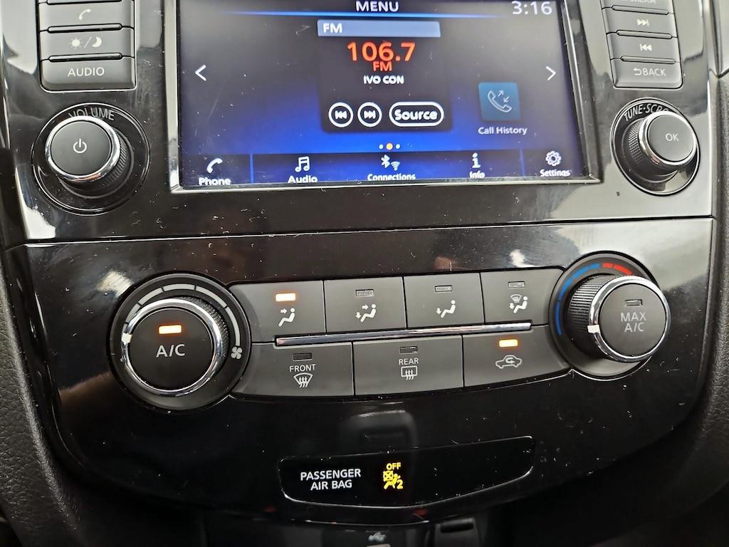 used 2020 Nissan Rogue Sport car, priced at $18,998