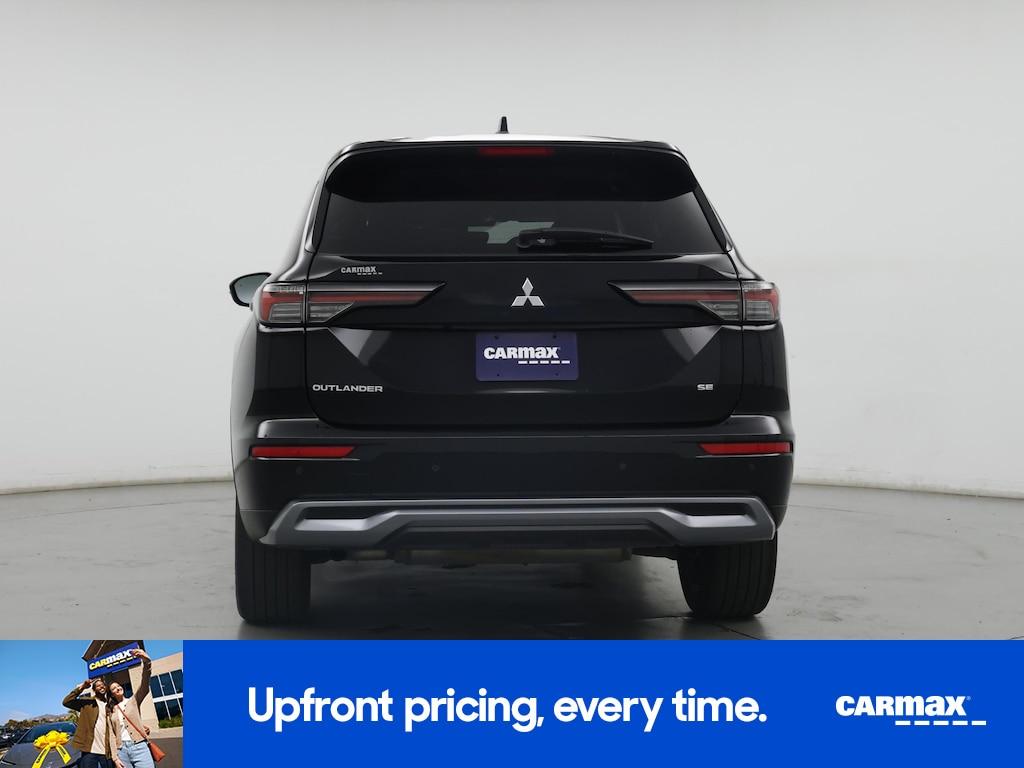 used 2025 Mitsubishi Outlander car, priced at $26,998
